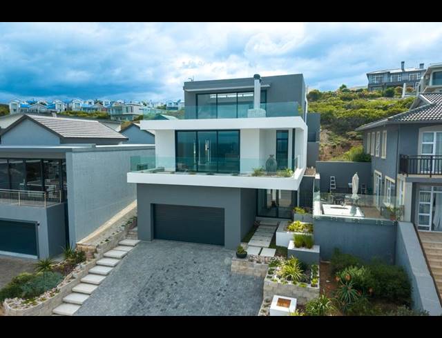 3 BEDROOM HOUSE FOR SALE IN PINNACLE POINT GOLF ESTATE